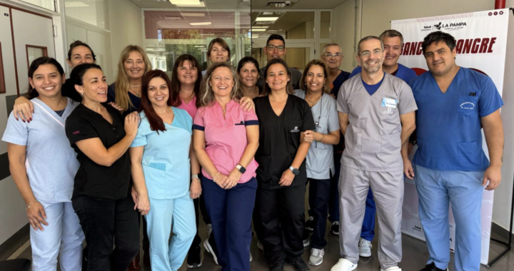 El Hospital Favaloro realizó un procedimiento de alta complejidad con más de 250 donantes movilizados